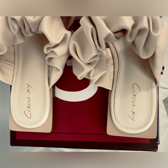 Circus NY by Sam Edelman Women's Iggy Ruffled Strap Slide Sandal Ivory US 5M NIB - Picture 12 of 14